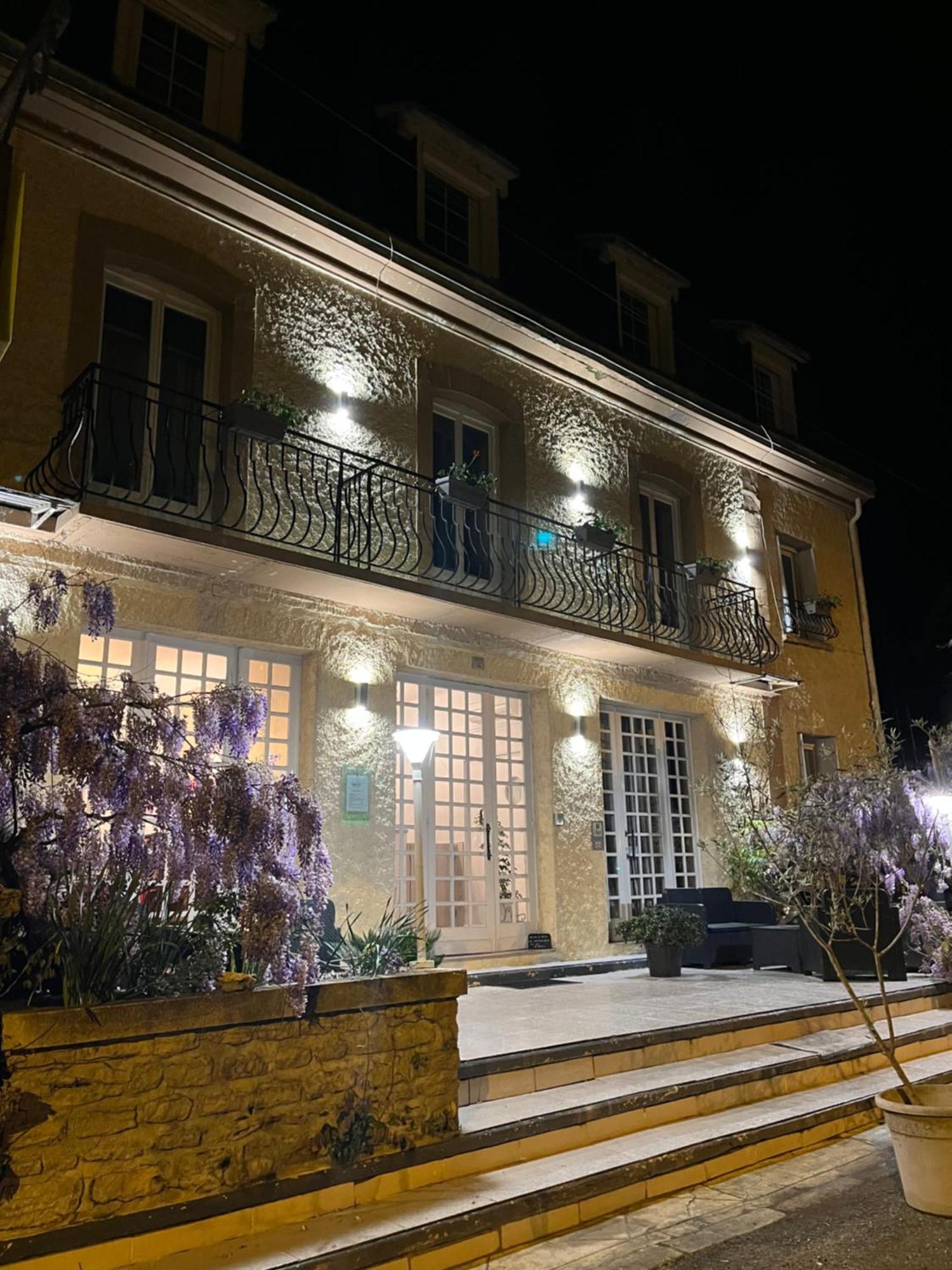 Logis Hotel Restaurant Le Lascaux Montignac-Lascaux Exterior foto