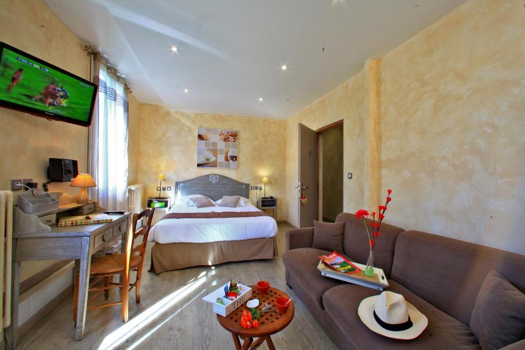 Logis Hotel Restaurant Le Lascaux Montignac-Lascaux Zimmer foto